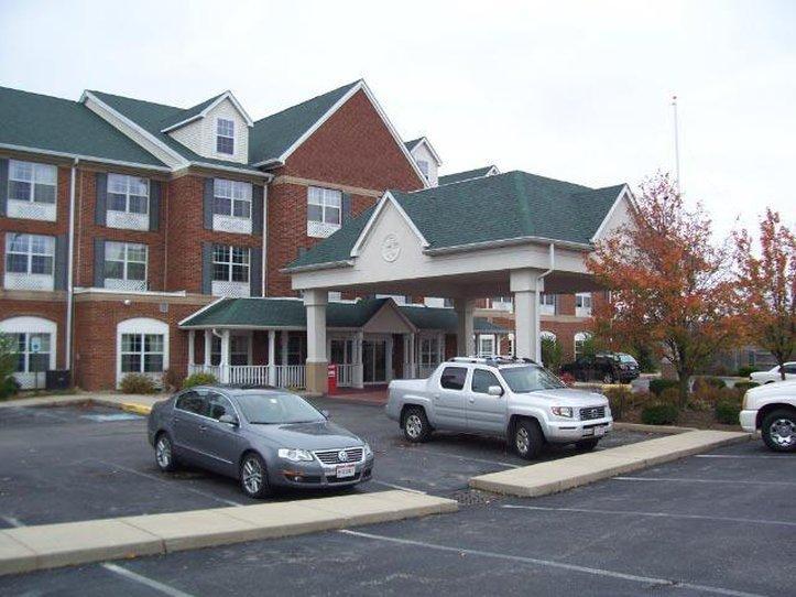 Blisspoint Inn & Suites Marion Exteriör bild